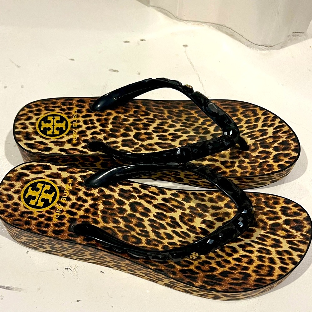 Beautiful Jeweled Tory Burch sandals- like new